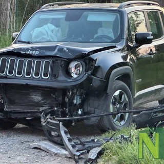 Violento scontro tra auto tra Castelletto Cervo e Mottalciata FOTO Davide Finatti per newsbiella.it
