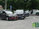 Biella, schianto in rotonda tra due auto