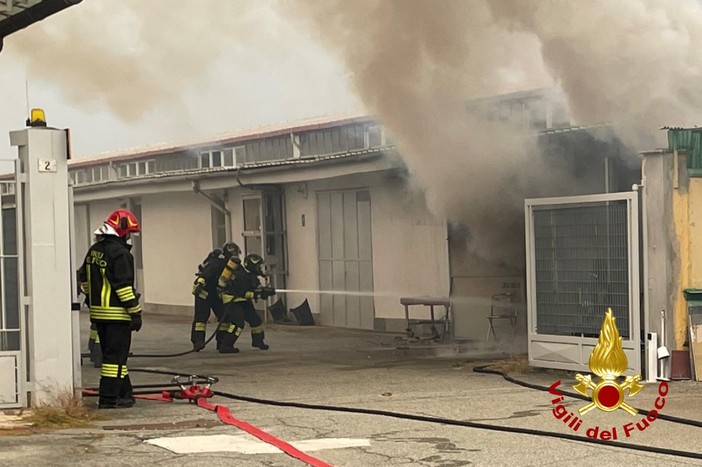 incendio vigili incendio vigili