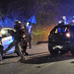 Biella: Perde il controllo dell'auto, si schianta contro un altro mezzo e una terza auto tampona la coda Biella: Perde il controllo dell'auto, si schianta contro un altro mezzo e una terza auto tampona la coda