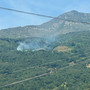A fuoco un bosco in alta Valle Elvo, intervento di AIB e Vigili del Fuoco