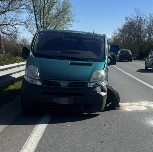 Scontro tra due mezzi sulla strada del Maghettone FOTO