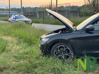 Violento scontro tra auto tra Castelletto Cervo e Mottalciata FOTO Davide Finatti per newsbiella.it