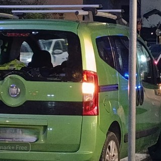 Monopattino e auto si scontrano a Candelo, Carabinieri sul posto FOTO Mattia Baù per newsbiella.it