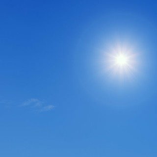 Abbagliato dal sole a Cerrione, con l’auto finisce contro il muro di un sottopasso (foto di repertorio) Abbagliato dal sole a Cerrione, con l’auto finisce contro il muro di un sottopasso (foto di repertorio)