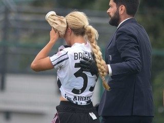 Serie A Women’s Cup: finisce 4-0 Juventus Women Napoli FOTO Enrico Eletto per newsbiella.it Serie A Women’s Cup: finisce 4-0 Juventus Women Napoli FOTO Enrico Eletto per newsbiella.it