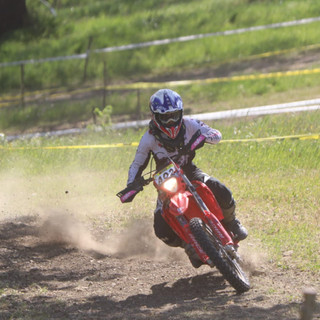 Leila Olimi protagonista al Campionato Italiano Minienduro FMI: doppia vittoria a Oliveto Citra FOTO  @danielacaballero301