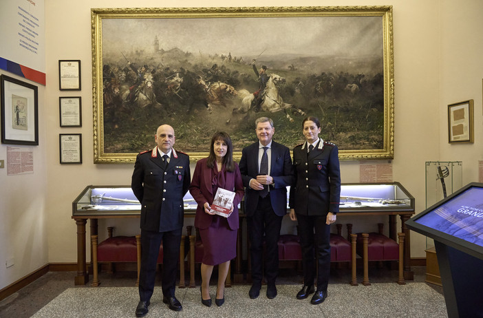 carabinieri libro carabinieri libro