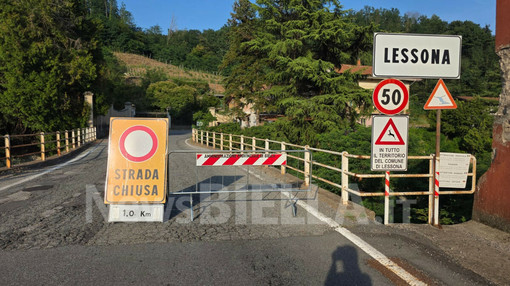 Lessona, chiude via Cesone per cedimento stradale: cambia la viabilità sulla SP219 dopo il Ponte Guelpa (foto di Catia Ciccarelli per newsbiella.it)