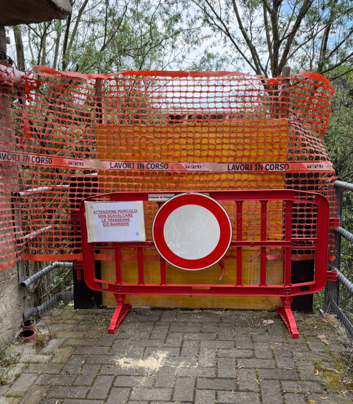 Cossato, chiusa la passerella pedonale sullo Strona