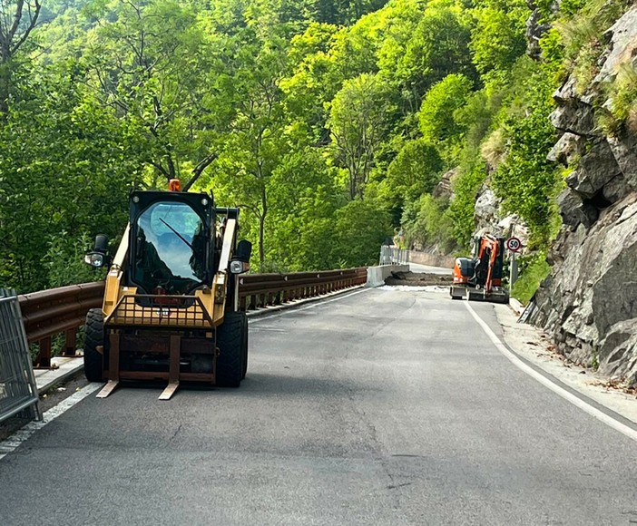 Valle Cervo, il cantiere della SP 100 aperto fino al 10 luglio per evitare una seconda chiusura tra settembre e ottobre (foto di repertorio)