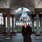 L’addio di Biella a Denys Rawson, imprenditore e pioniere tra lana e riciclo