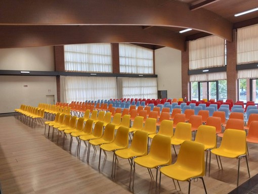 Lavori e nuovi interventi a Cavaglià tra salone polivalente e scuola (foto dalla pagina Facebook di Comune di Cavaglià) Lavori e nuovi interventi a Cavaglià tra salone polivalente e scuola (foto dalla pagina Facebook di Comune di Cavaglià)