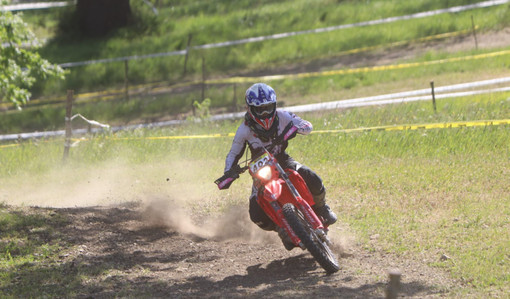 Leila Olimi protagonista al Campionato Italiano Minienduro FMI: doppia vittoria a Oliveto Citra FOTO  @danielacaballero301
