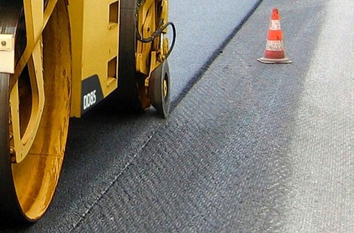 Valdilana mette mano alle strade: approvato il progetto per nuovi lavori di asfaltatura Valdilana mette mano alle strade: approvato il progetto per nuovi lavori di asfaltatura