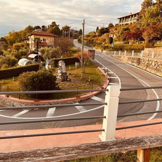 Zimone, completata la messa in sicurezza della Strada delle Olive: collaborazione virtuosa tra ditta e comune