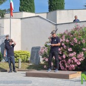 Lessona, il sindaco Cambiè: “Siamo noi a scrivere la Costituzione” ai 70 anni degli Alpini FOTO Nicola Rasolo per newsbiella.it Lessona, il sindaco Cambiè: “Siamo noi a scrivere la Costituzione” ai 70 anni degli Alpini FOTO Nicola Rasolo per newsbiella.it