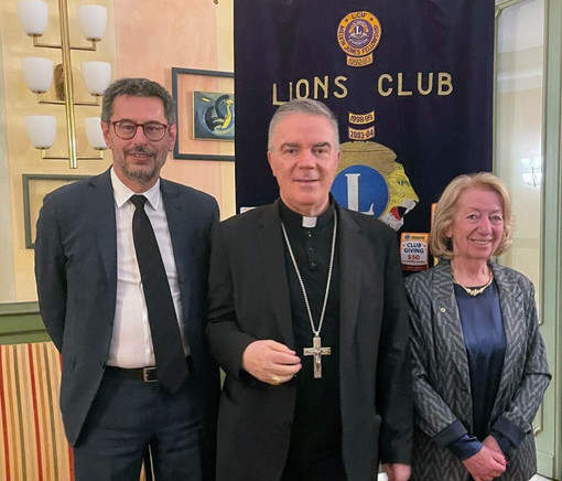 Monsignor Sacchi torna a Biella, è stato ospite del Lions Monsignor Sacchi torna a Biella, è stato ospite del Lions