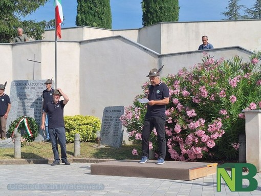 Lessona, il sindaco Cambiè: “Siamo noi a scrivere la Costituzione” ai 70 anni degli Alpini FOTO Nicola Rasolo per newsbiella.it