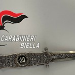 Controlli antidroga a Mongrando: lancia la cocaina dal finestrino Controlli antidroga a Mongrando: lancia la cocaina dal finestrino