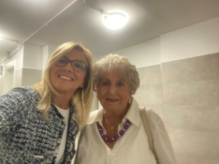 Dal Nord Ovest - Oltre due ore al telefono per far incastrare la truffatrice. "Mamma non ha mai perso calma e lucidità"