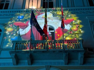 A Biella un nuovo evento natalizio: il mapping illumina Palazzo Oropa A Biella un nuovo evento natalizio: il mapping illumina Palazzo Oropa