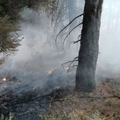 Monte Barone, prosegue l’emergenza: "Un fronte è ancora critico"