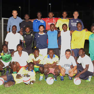A Biella una squadra di calcio tutta africana A Biella una squadra di calcio tutta africana