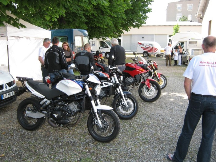 Fine settimana a Sordevolo per il club francese "Morini Passion". In programma gite nel Biellese Fine settimana a Sordevolo per il club francese "Morini Passion". In programma gite nel Biellese