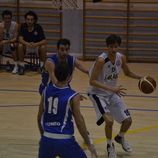 Basket - Le pagelle della Cestistica, sufficienti soltanto Singjeli e Stassi