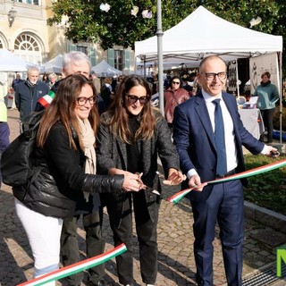 Sordevolo si accende di magia: al via la XXIII edizione del Mercatino degli Angeli FOTO e VIDEO Davide Finatti per newsbiella.it