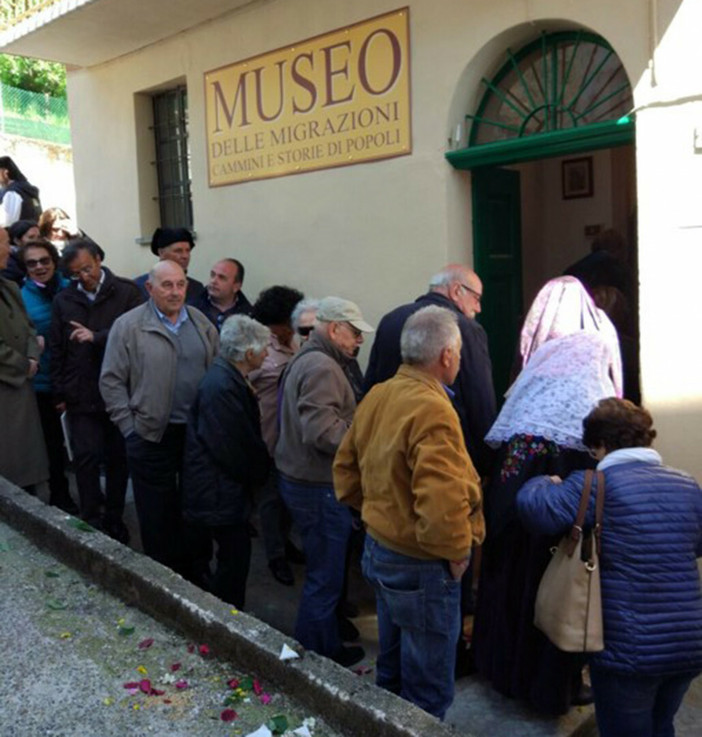 Ingresso del “Museo delle Migrazioni, Cammini e Storie di Popoli” di Pettinengo
