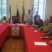 Mongrando dice NO al progetto di ricerca acque minerali FILLE: il Consiglio Comunale vota all’unanimità la mozione delle minoranze Mongrando dice NO al progetto di ricerca acque minerali FILLE: il Consiglio Comunale vota all’unanimità la mozione delle minoranze