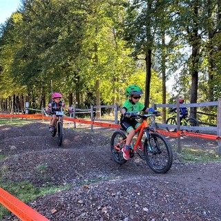 Scuola MTB Oasi Zegna: “Hai meno di 6 anni e non sai ancora pedalare? Per te GRATIS la tua prima bici con il nuovo corso!” Scuola MTB Oasi Zegna: “Hai meno di 6 anni e non sai ancora pedalare? Per te GRATIS la tua prima bici con il nuovo corso!”