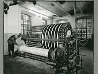 Valdilana, cardatrice, FOTO Copyright Roberto Marchisotti