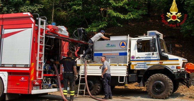 Incendio sul Monte Barone, una lettrice: "Grazie a chi difende la nostra terra senza sosta"