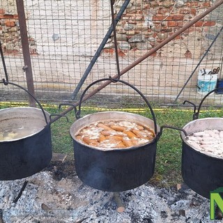 Carnevale a Massazza: dalla corsa alla fagiolata, festa per tutti FOTO Nicola Rasolo per newsbiella.it