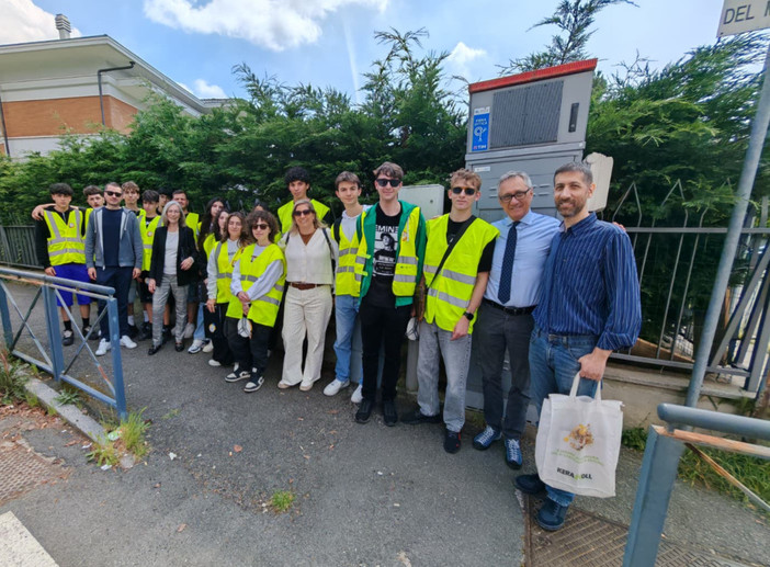 Biella più accessibile, gli studenti del “Gae Aulenti” mappano le barriere architettoniche
