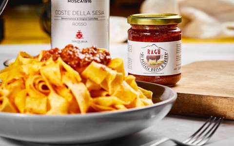 Dai verdi pascoli delle Prealpi biellesi, da Mosca1916 il ragù come una volta a km0 FOTO