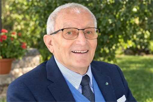 Lutto cittadino a Ternengo per la morte di Mario Colpo, è stato Cavaliere della Repubblica Lutto cittadino a Ternengo per la morte di Mario Colpo, è stato Cavaliere della Repubblica