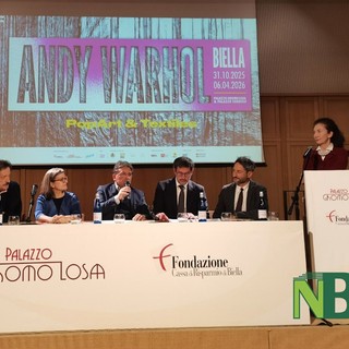“Andy Warhol. Pop Art & Textiles”, a Biella in mostra il volto pre-Pop e le icone del genio americano FOTO “Andy Warhol. Pop Art & Textiles”, a Biella in mostra il volto pre-Pop e le icone del genio americano FOTO