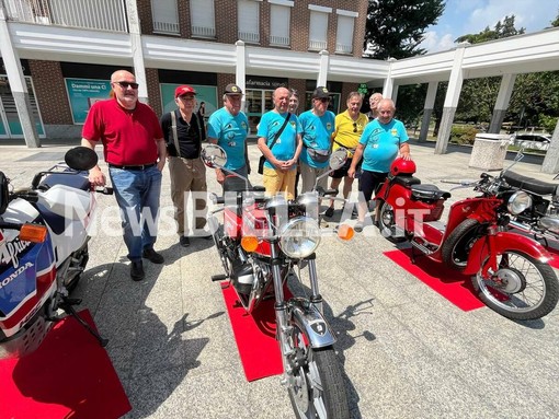 Biella, spazio agli appassionati di moto d'epoca FOTO e VIDEO di Massimo Giacobbe per newsbiella.it
