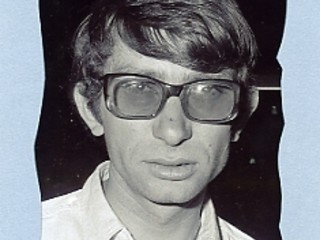 Roberto Marchisotti, al seguito dei cantanti negli anni ’60 e ’70: “Le mie foto erano uniche ed esclusive” FOTO copyright Roberto Marchisotti. 1967 Peppino Gagliardi Roberto Marchisotti, al seguito dei cantanti negli anni ’60 e ’70: “Le mie foto erano uniche ed esclusive” FOTO copyright Roberto Marchisotti. 1967 Peppino Gagliardi