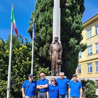 Biella, l'Associazione Arma Aeronautica si prende cura del monumento ai Caduti Biella, l'Associazione Arma Aeronautica si prende cura del monumento ai Caduti