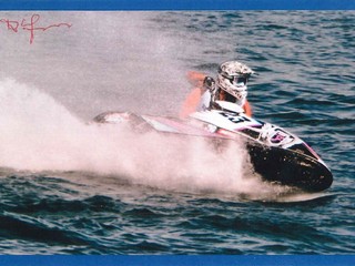 Le gare di motonautica di Viverone raccontate dal fotografo biellese Roberto Marchisotti FOTO copyright Roberto Marchisotti