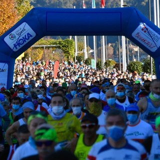 Il biellese Roberto Mello allo Sportway Lago Maggiore Marathon per il suo 100mo traguardo