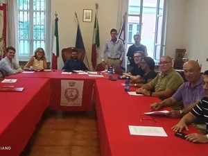 Mongrando dice NO al progetto di ricerca acque minerali FILLE: il Consiglio Comunale vota all’unanimità la mozione delle minoranze Mongrando dice NO al progetto di ricerca acque minerali FILLE: il Consiglio Comunale vota all’unanimità la mozione delle minoranze