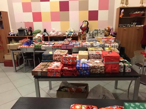 Dall'Associazione Delfino di Valdilana un bel gesto di Natale per i bisognosi