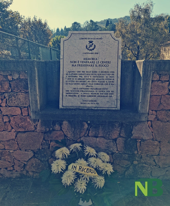 Il monumento in ricordo dell'alluvione del 1968 Il monumento in ricordo dell'alluvione del 1968