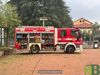 Tetti divelti, allagamenti e blackout: il maltempo devasta il Biellese. Crolla il tetto della scuola Leonardo Da Vinci a Cossato